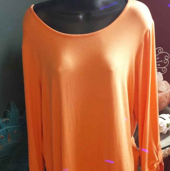 SOLD!💖Dreamsicle top 3/4 sleeve  EUC button roll - Picture 4 of 8